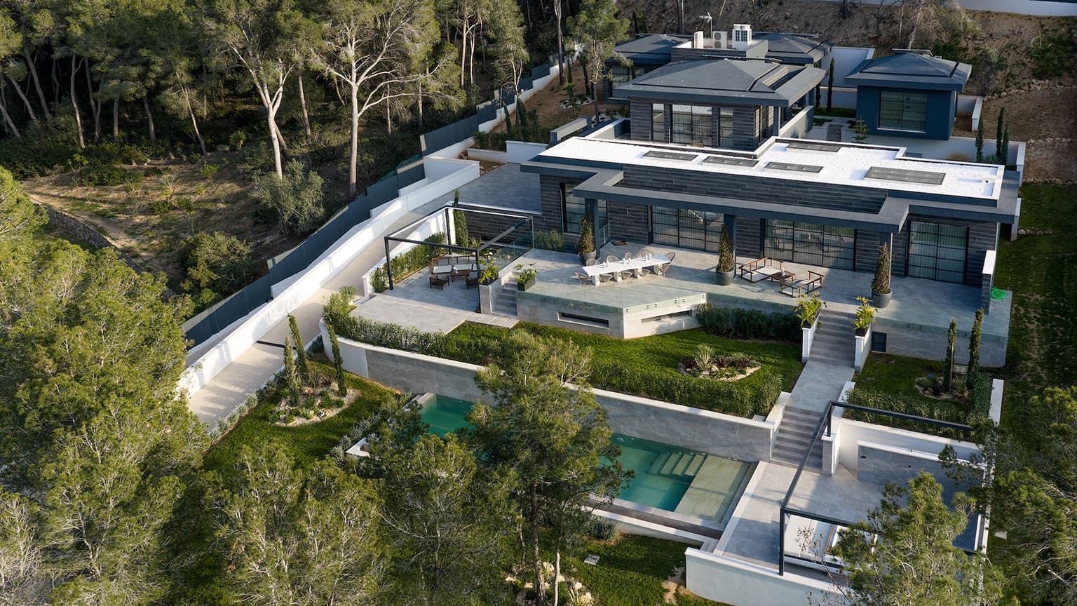 Spectacular Ultra-Luxury Villa in Santa Ponsa Golf - Gallery image 1