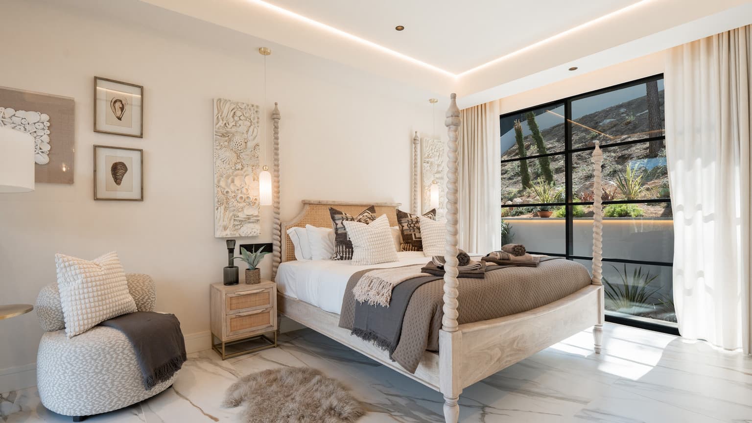 Spectacular Ultra-Luxury Villa in Santa Ponsa Golf - Gallery image 21