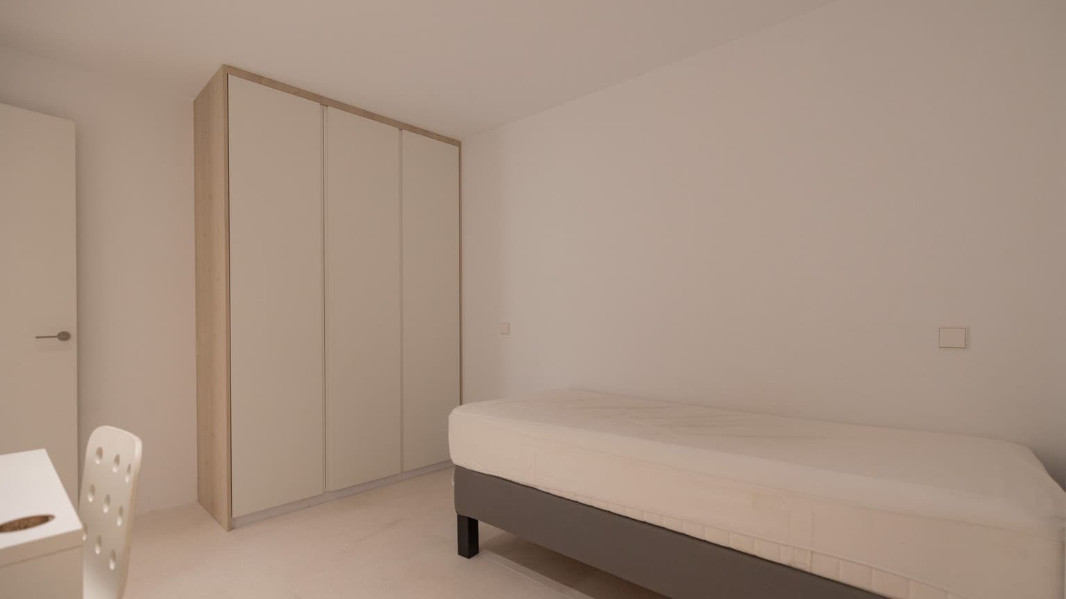 Gallery image 13