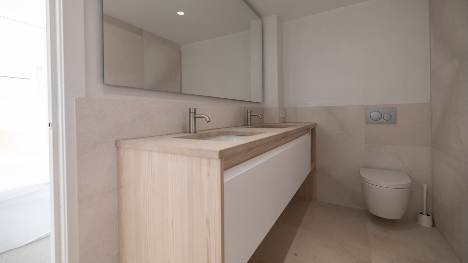Gallery image 15