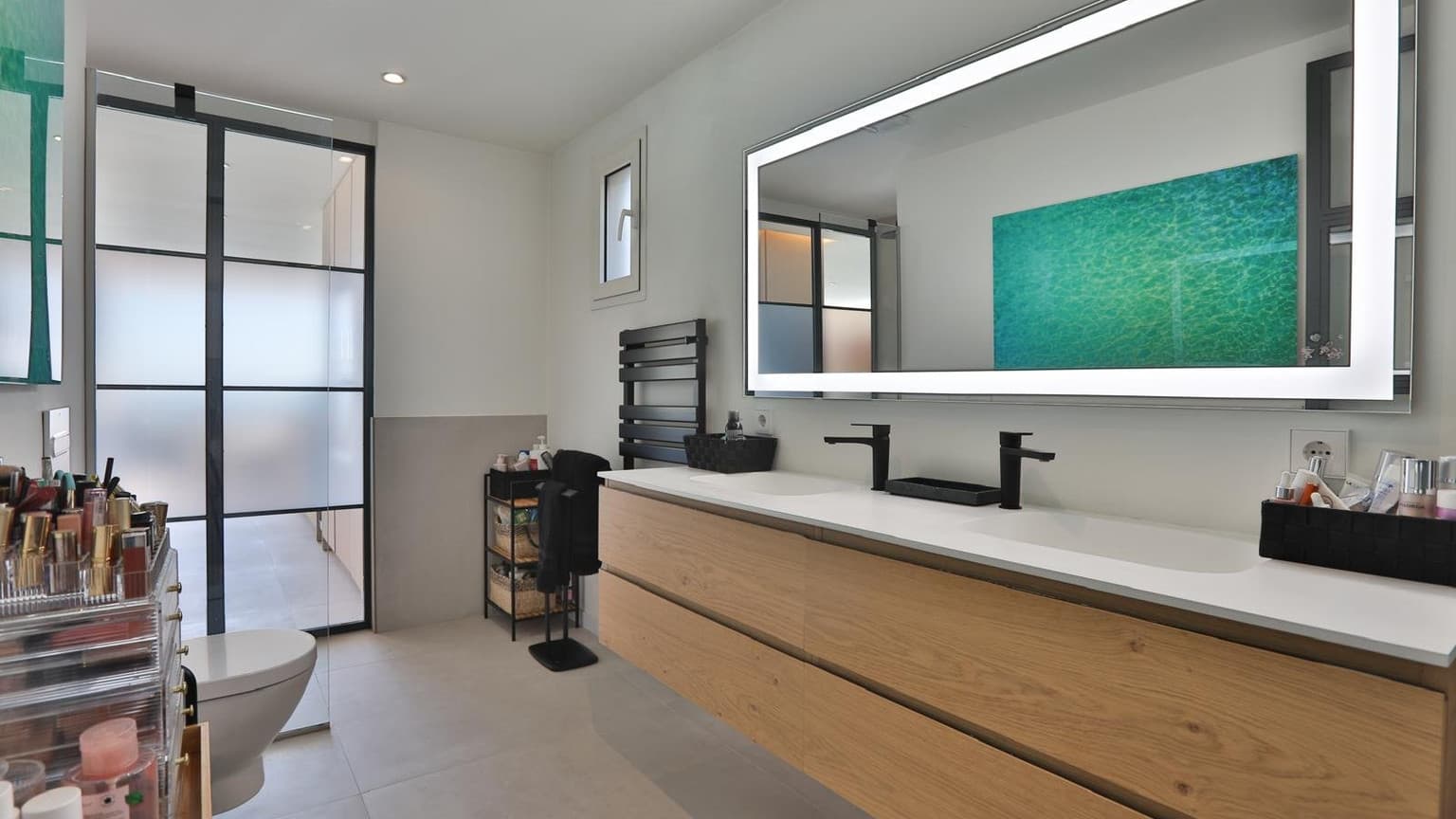 Gallery image 10