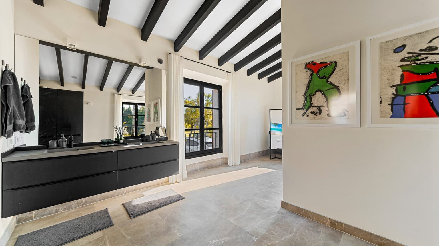 Gallery image 4
