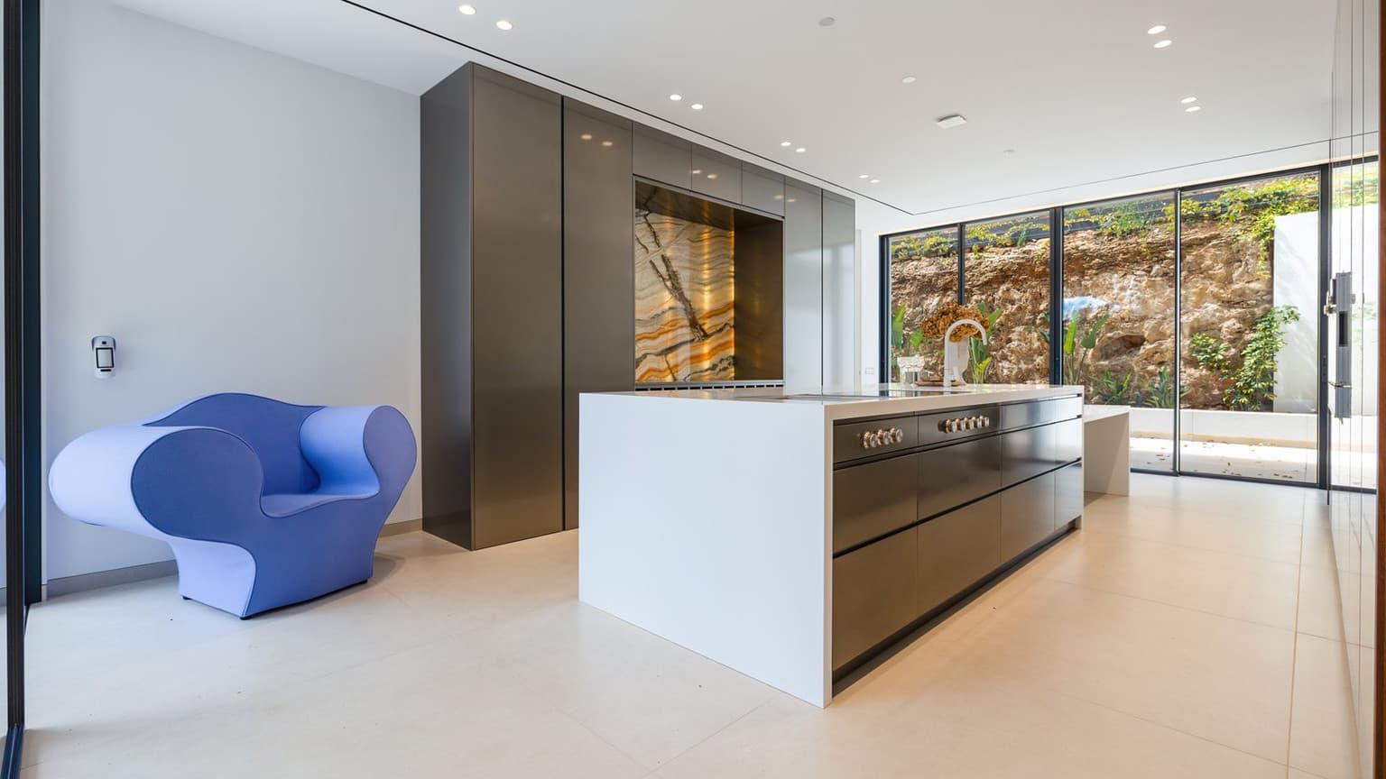 Gallery image 8