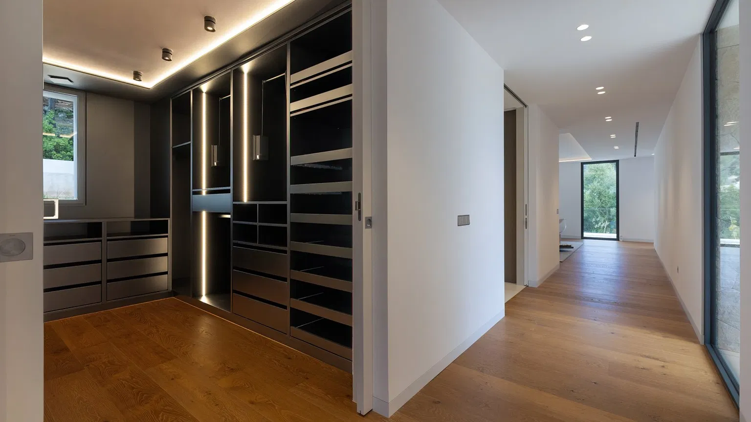 Luxury living in Son Vida - Gallery image 13