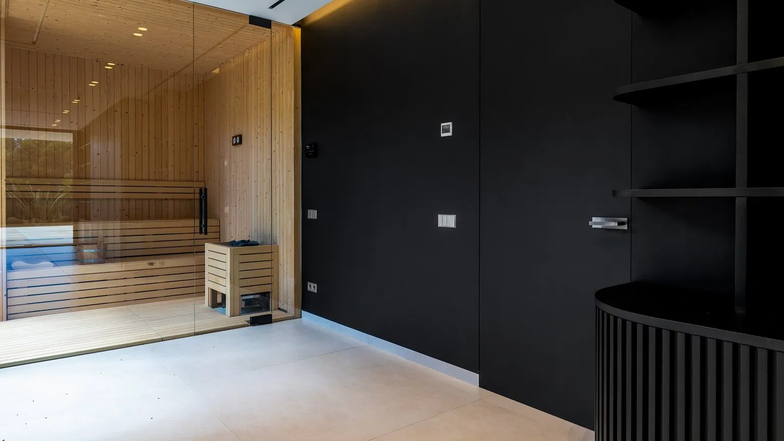 Luxury living in Son Vida - Gallery image 17