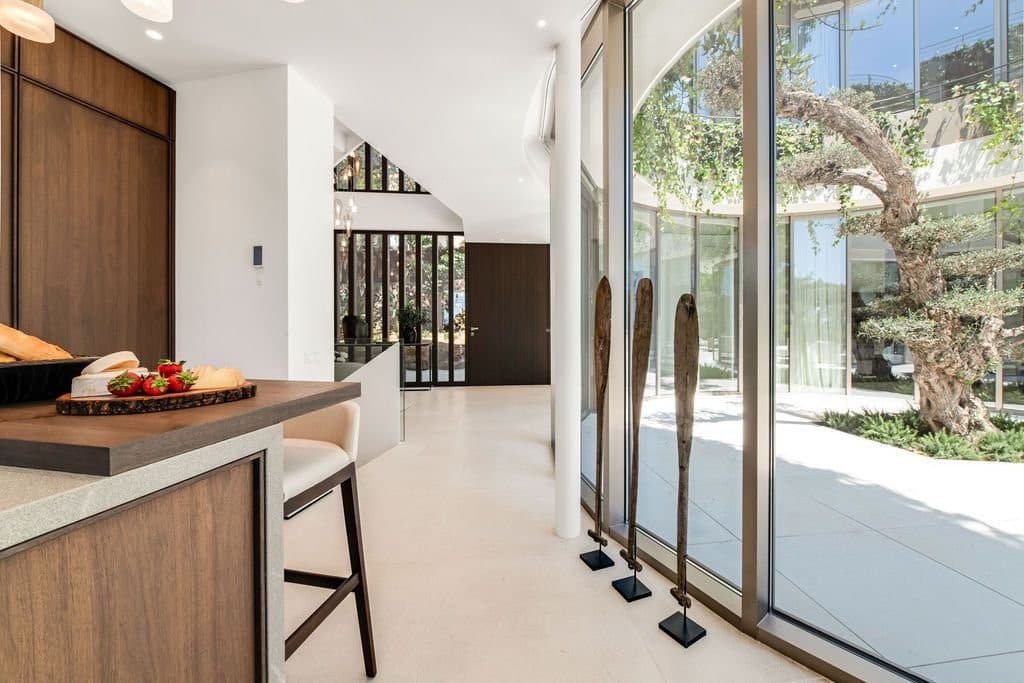 Gallery image 9