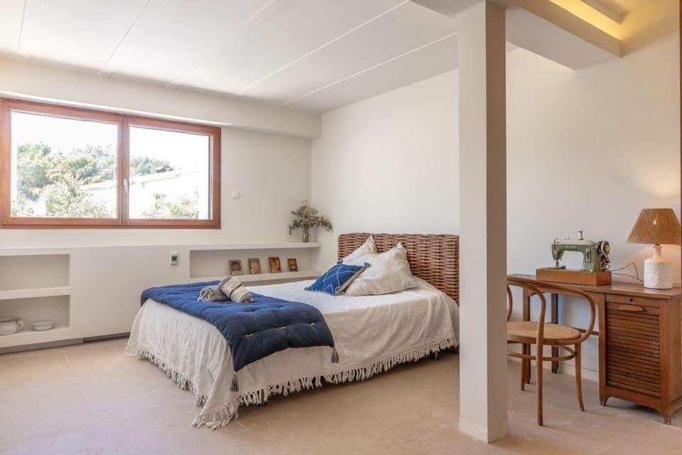 Gallery image 15