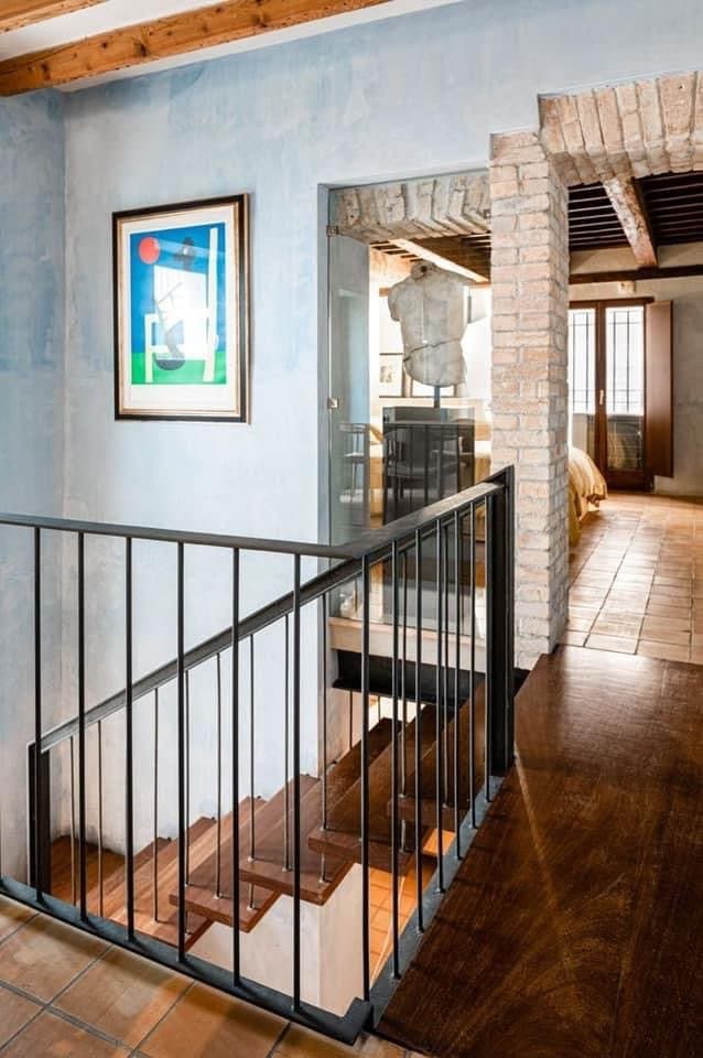 Gallery image 19