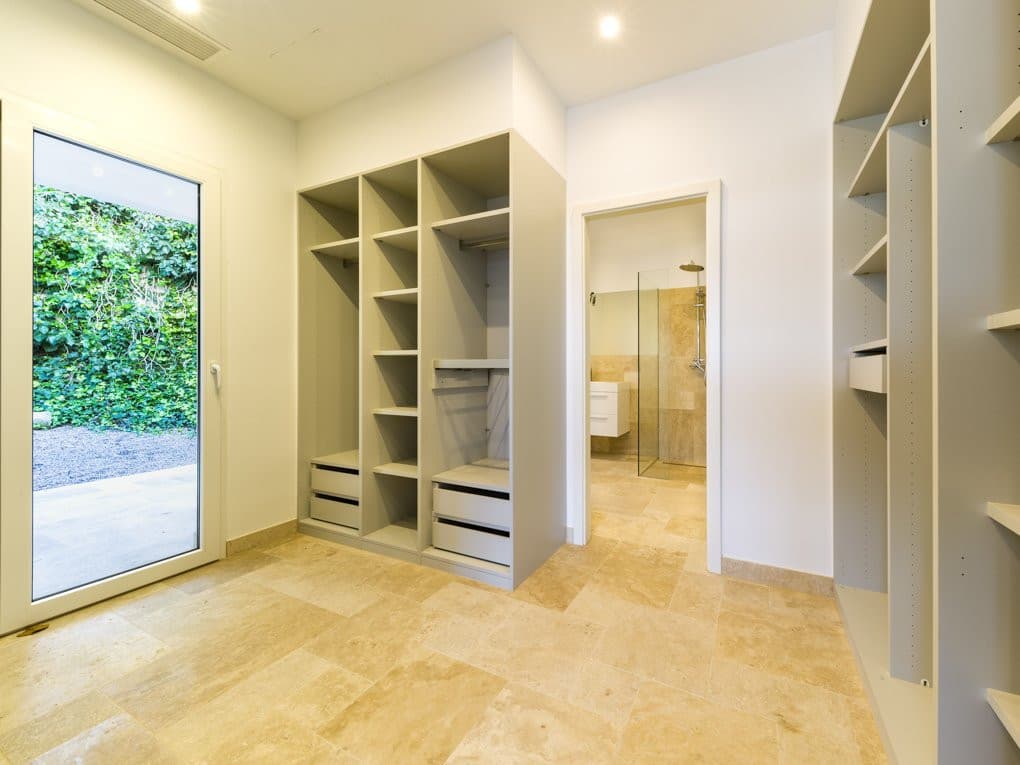 Gallery image 8