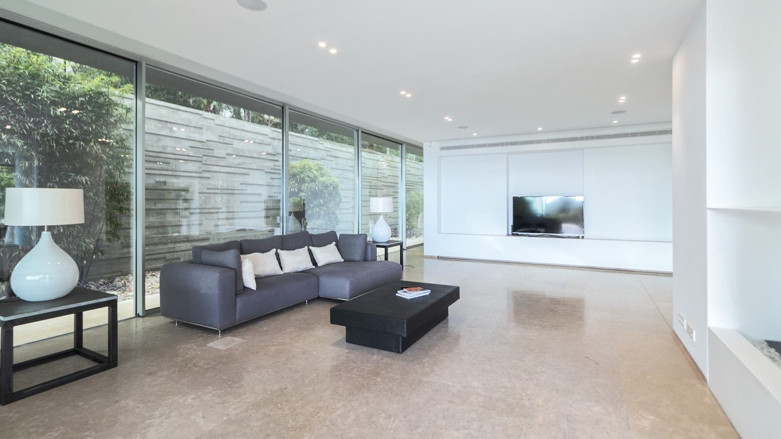 Gallery image 12