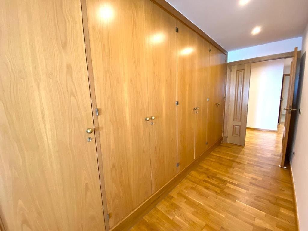 Gallery image 10