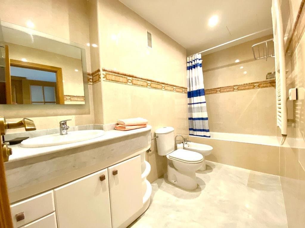 Gallery image 19