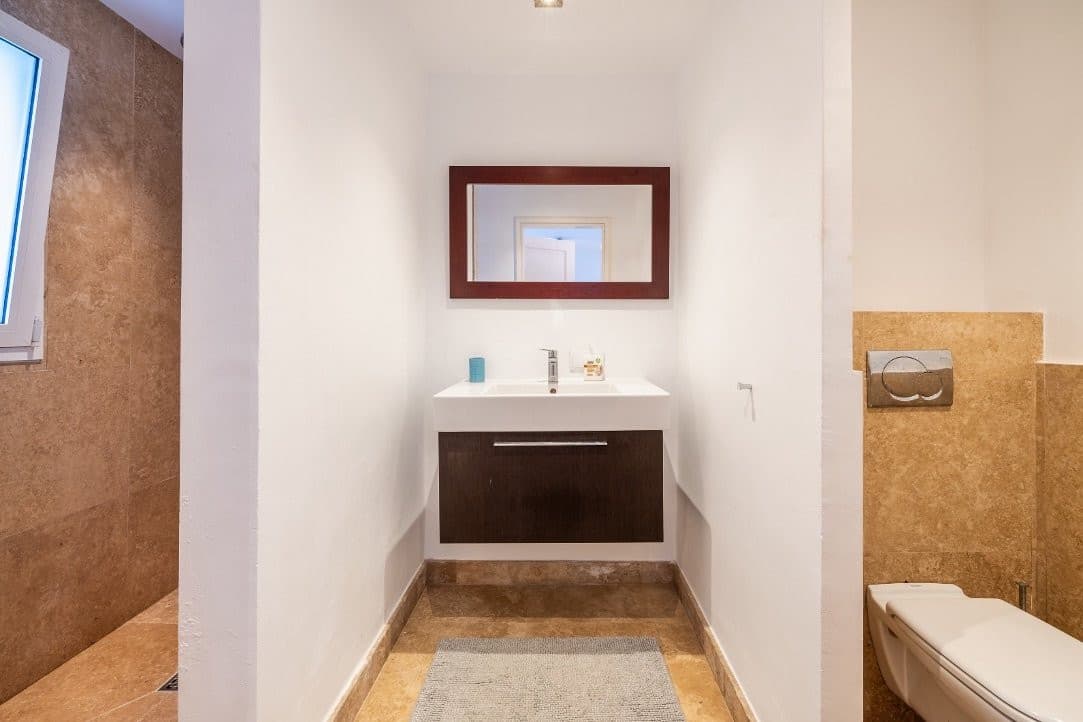 Gallery image 21