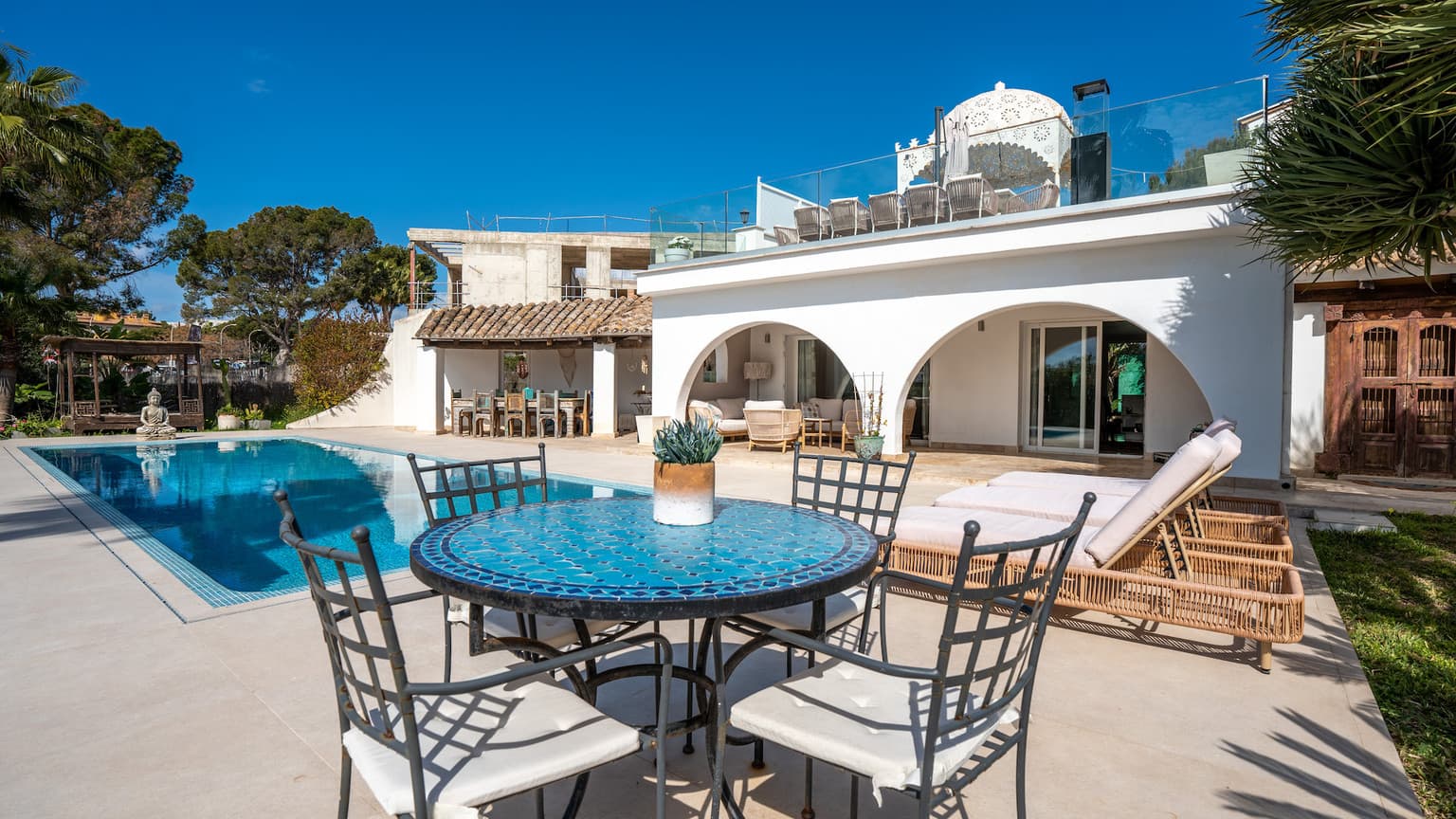 Fully Furnished Villa With Large Garden, Pool and Seaview in Sol de Mallorca - Gallery image 20