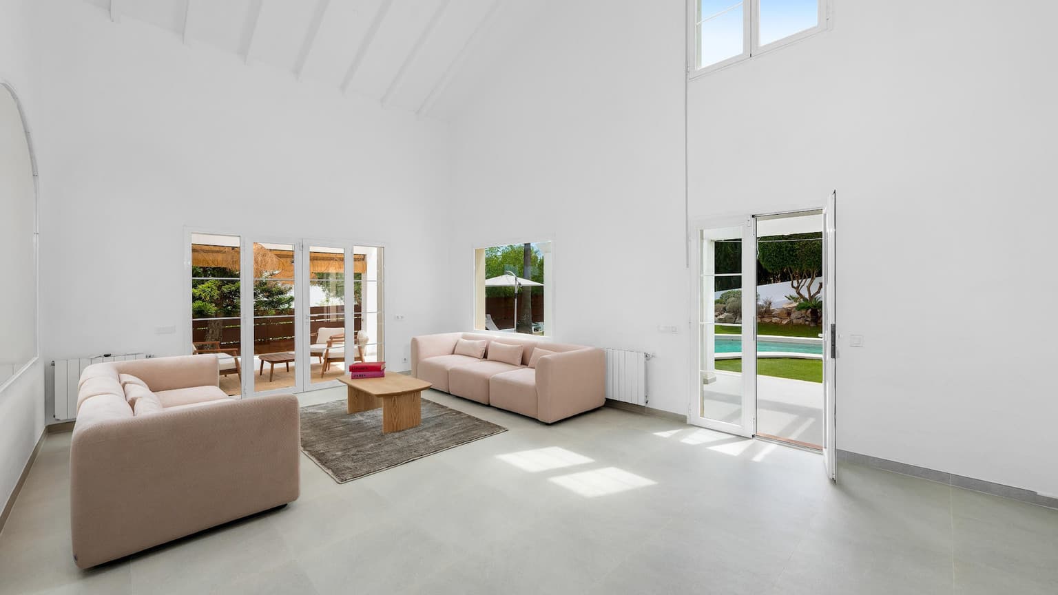 Mediterranean Villa With Lush Garden in Santa Ponsa - Gallery image 5