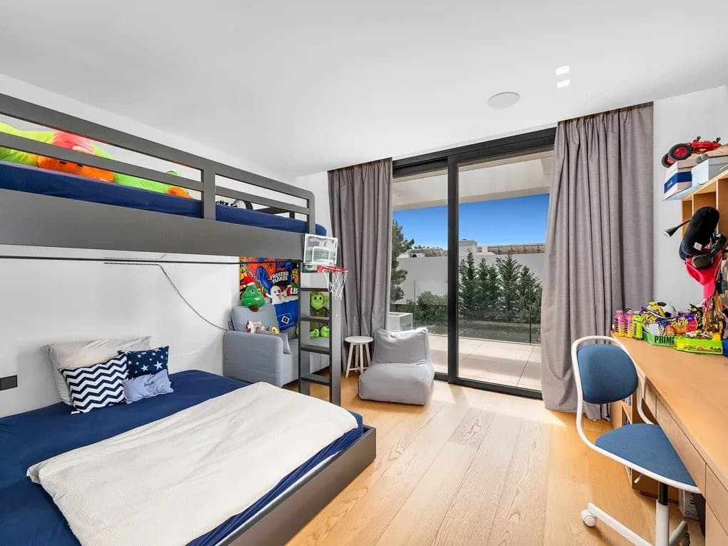 Exclusive high end Villa directly at Santa Ponsa Golf - Gallery image 10