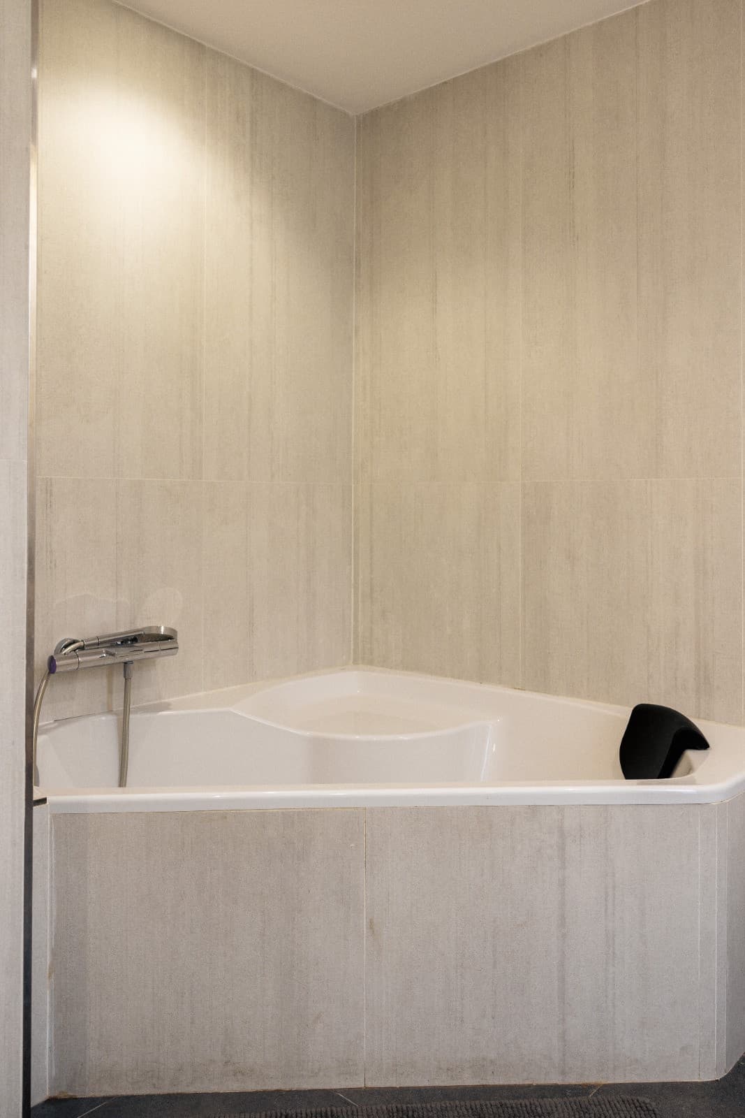 Spacious Chalet for Rent in Peaceful Son Dureta - Gallery image 30