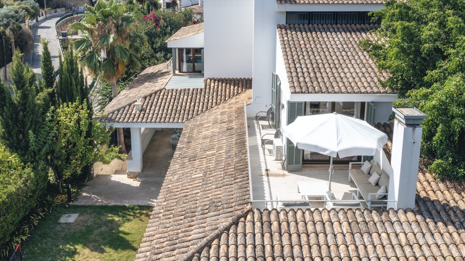 Spacious Chalet for Rent in Peaceful Son Dureta - Gallery image 43