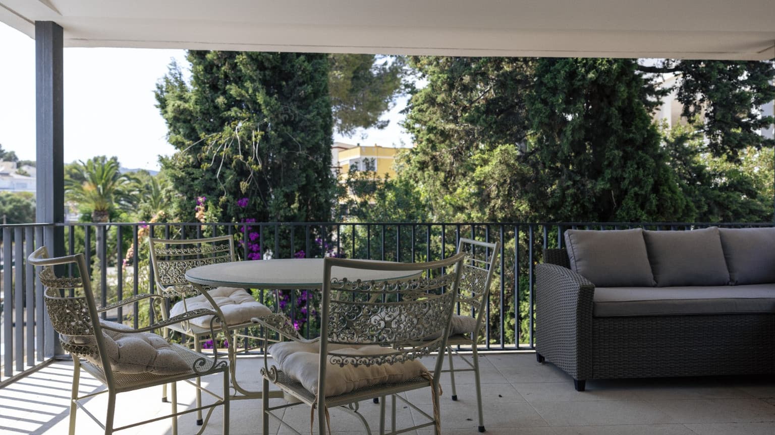 Spacious Chalet for Rent in Peaceful Son Dureta - Gallery image 42