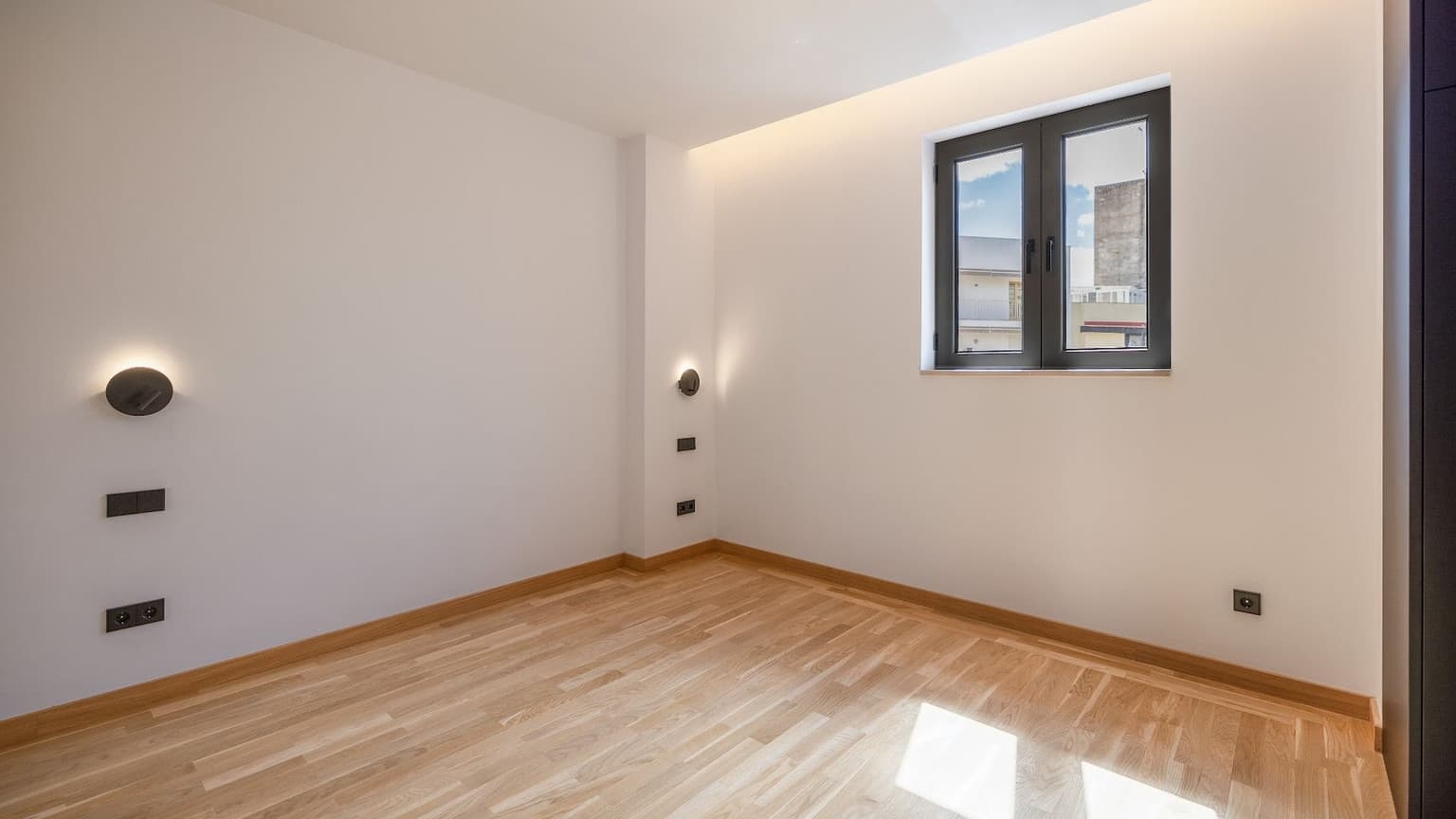 Gallery image 13