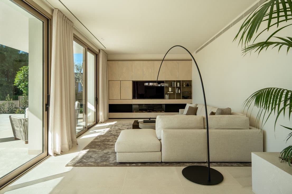 Gallery image 9