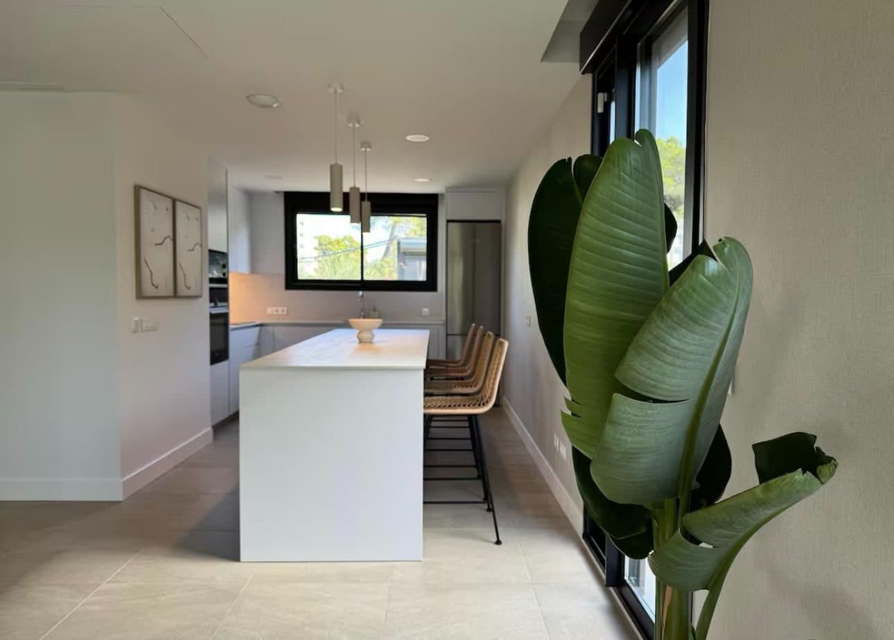 Gallery image 15