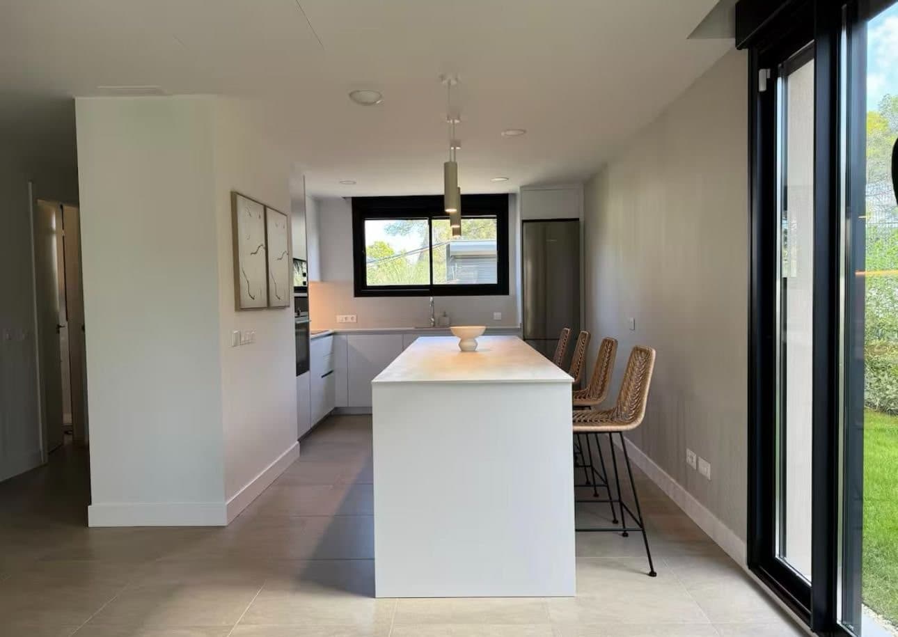 Gallery image 14
