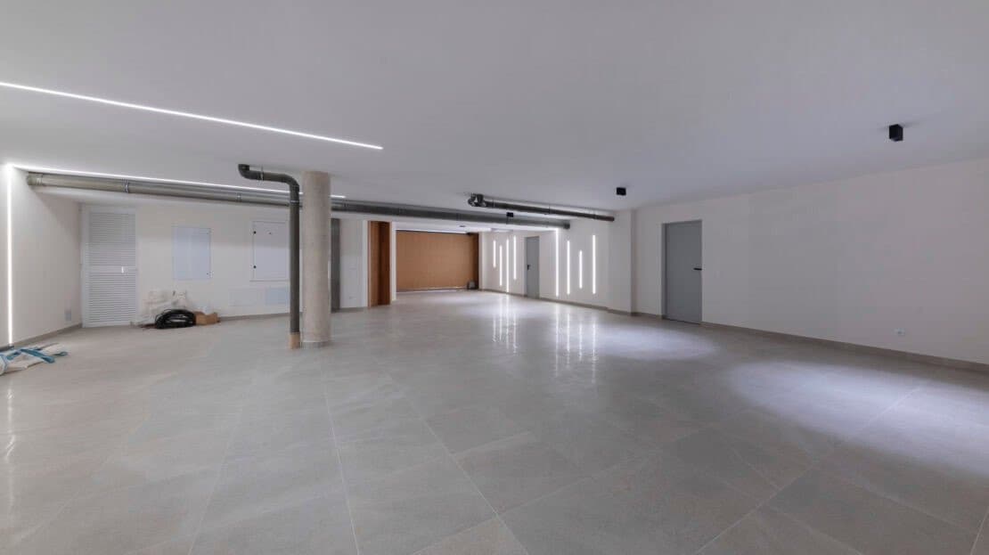 Gallery image 12