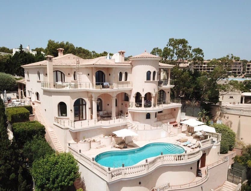 Spacious Sea View Chalet in Sol de Mallorca - Gallery image 2