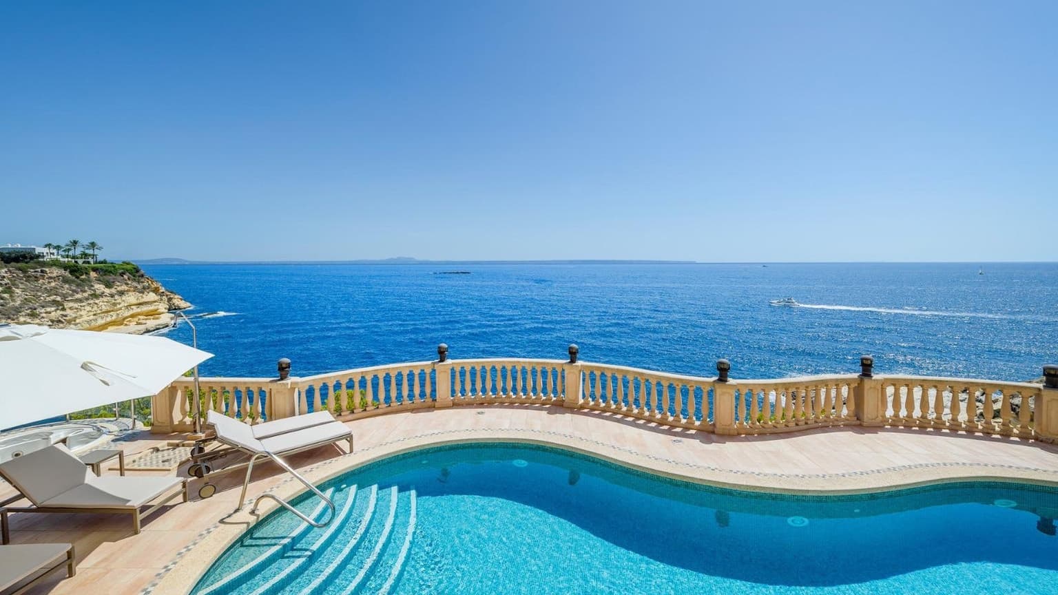 Spacious Sea View Chalet in Sol de Mallorca - Gallery image 7