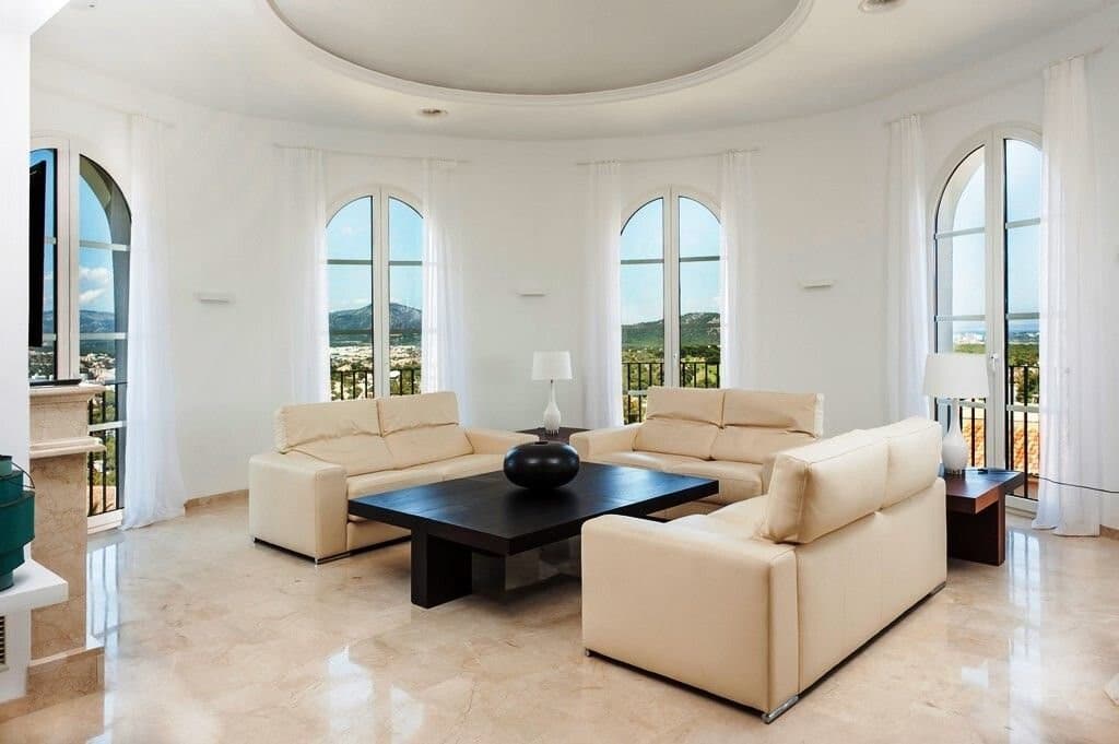 Gallery image 4