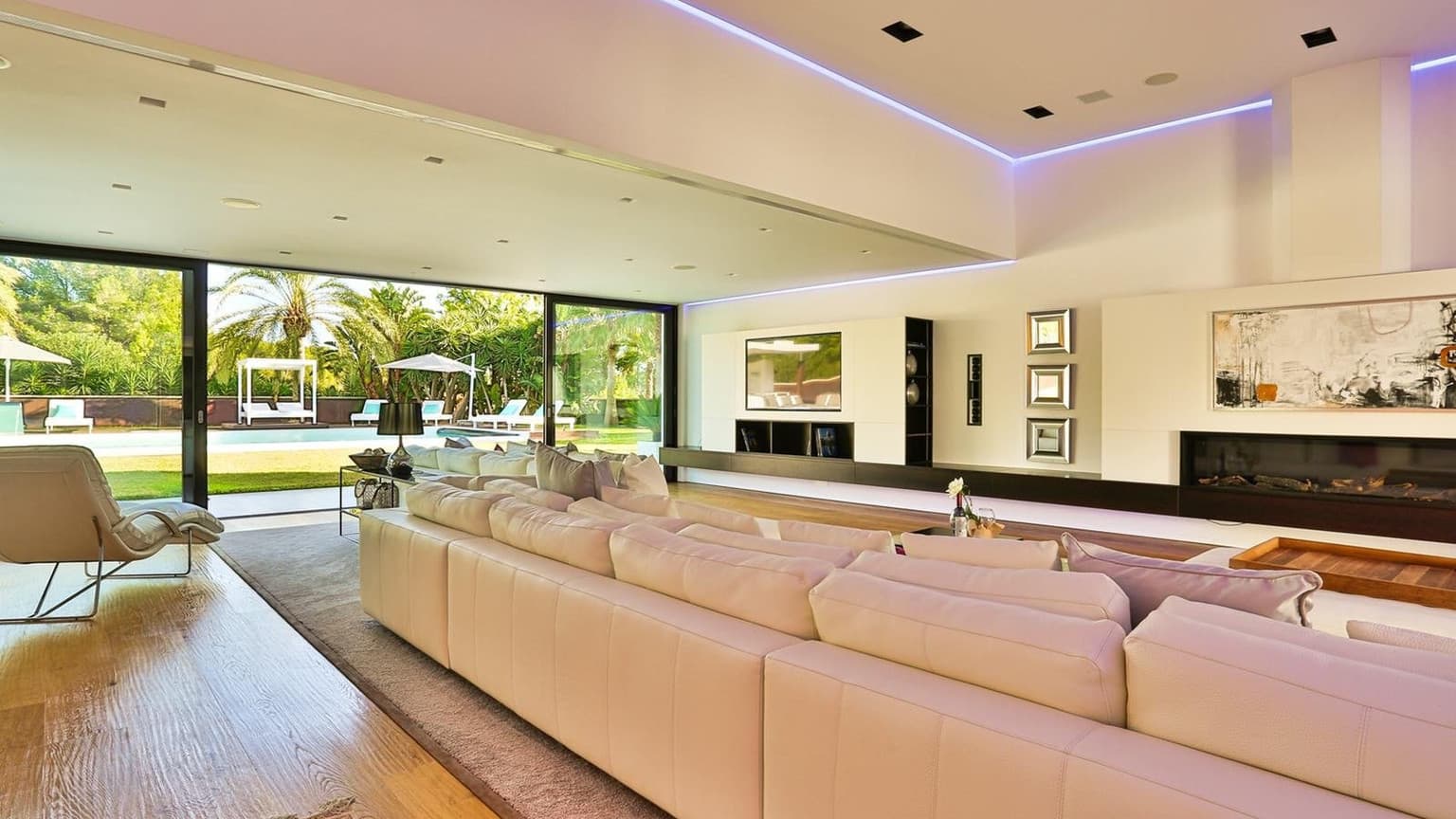 Gallery image 9