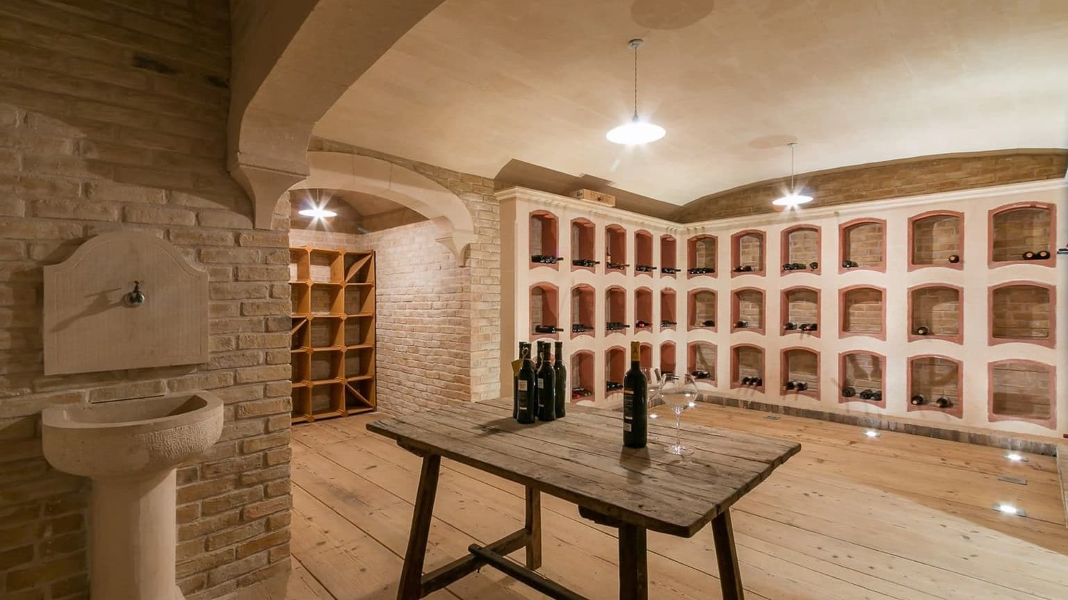 Gallery image 3