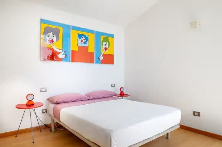 Gallery image 6