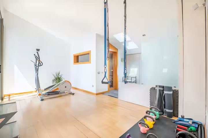 Gallery image 18