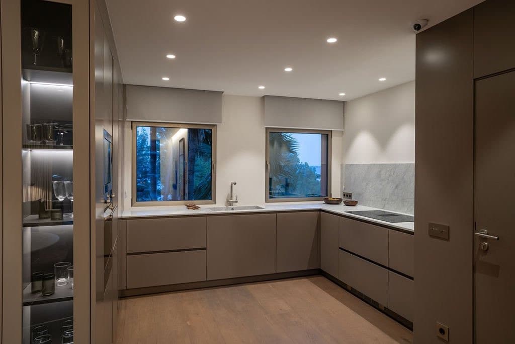 Gallery image 8