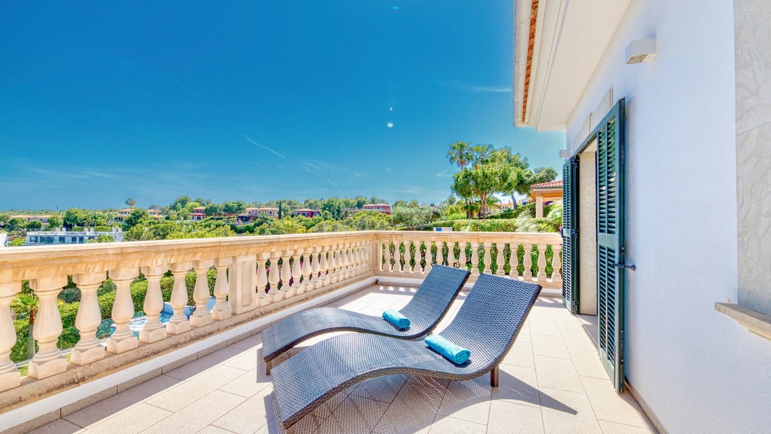 Luxury Family Villa with Seaview for rent in Cala Vinyes - Gallery image 10