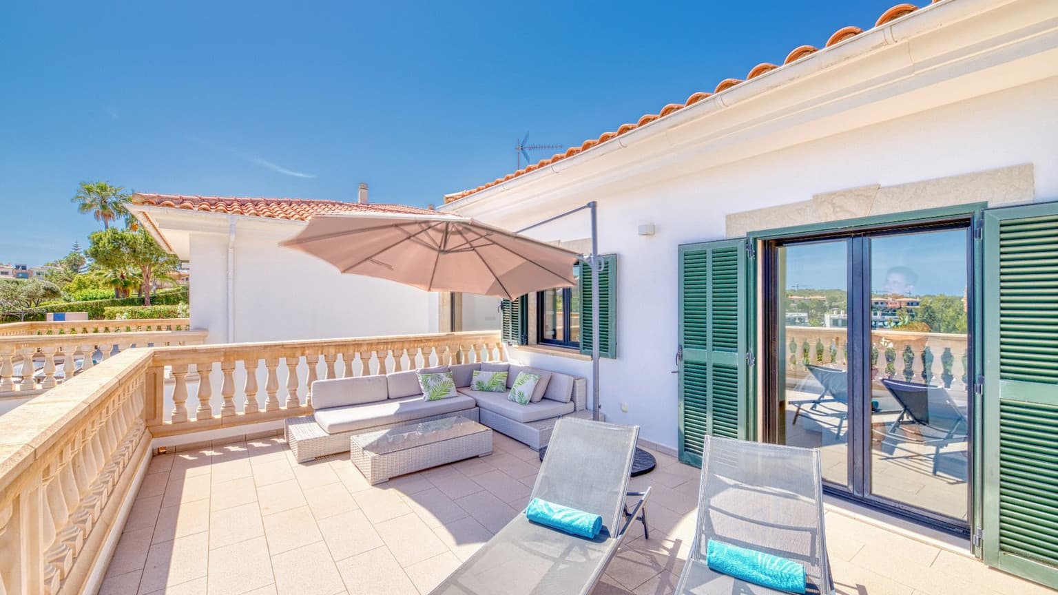 Luxury Family Villa with Seaview for rent in Cala Vinyes - Gallery image 17