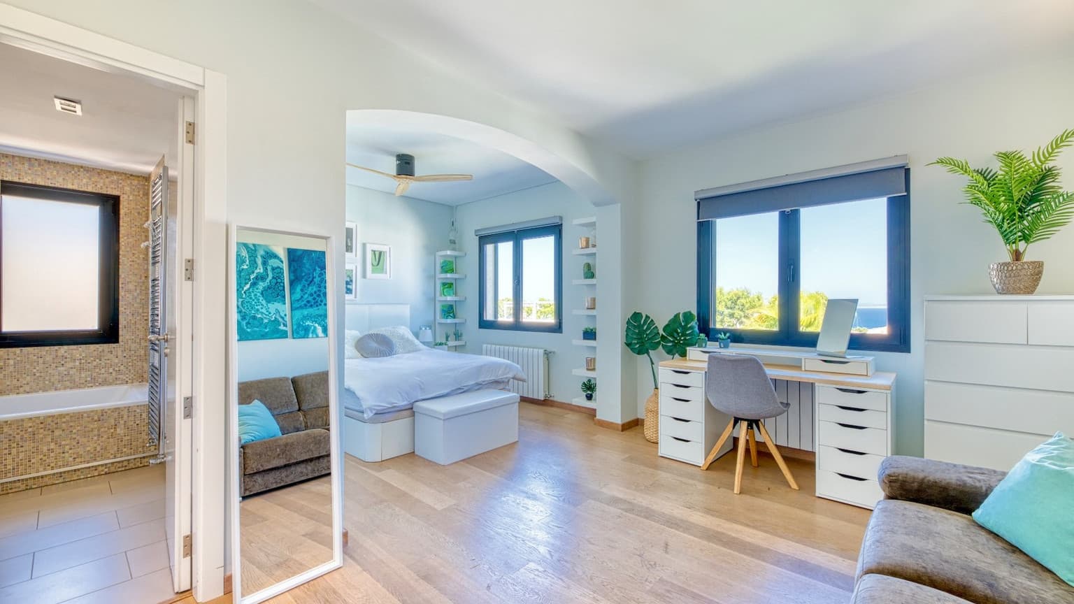 Luxury Family Villa with Seaview for rent in Cala Vinyes - Gallery image 18