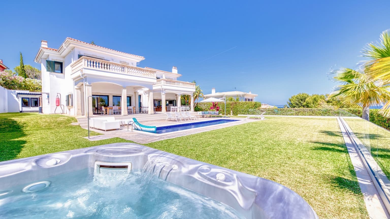 Luxury Family Villa with Seaview for rent in Cala Vinyes - Gallery image 2