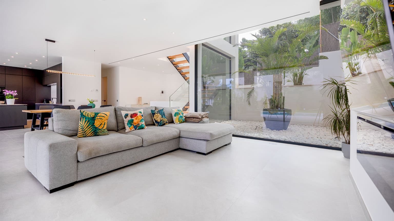 Modern Villa near the Beach of Bendinat - Gallery image 5