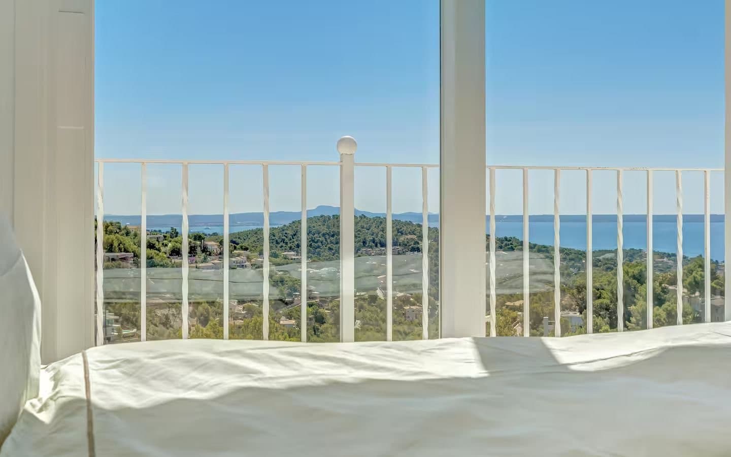 Gallery image 10