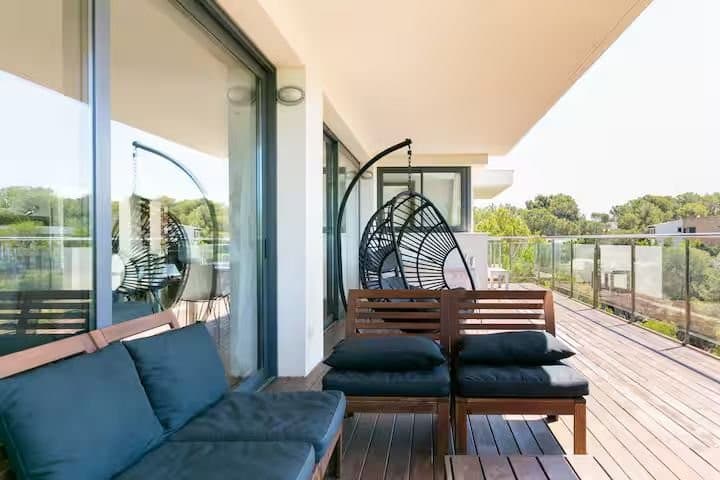 Gallery image 3