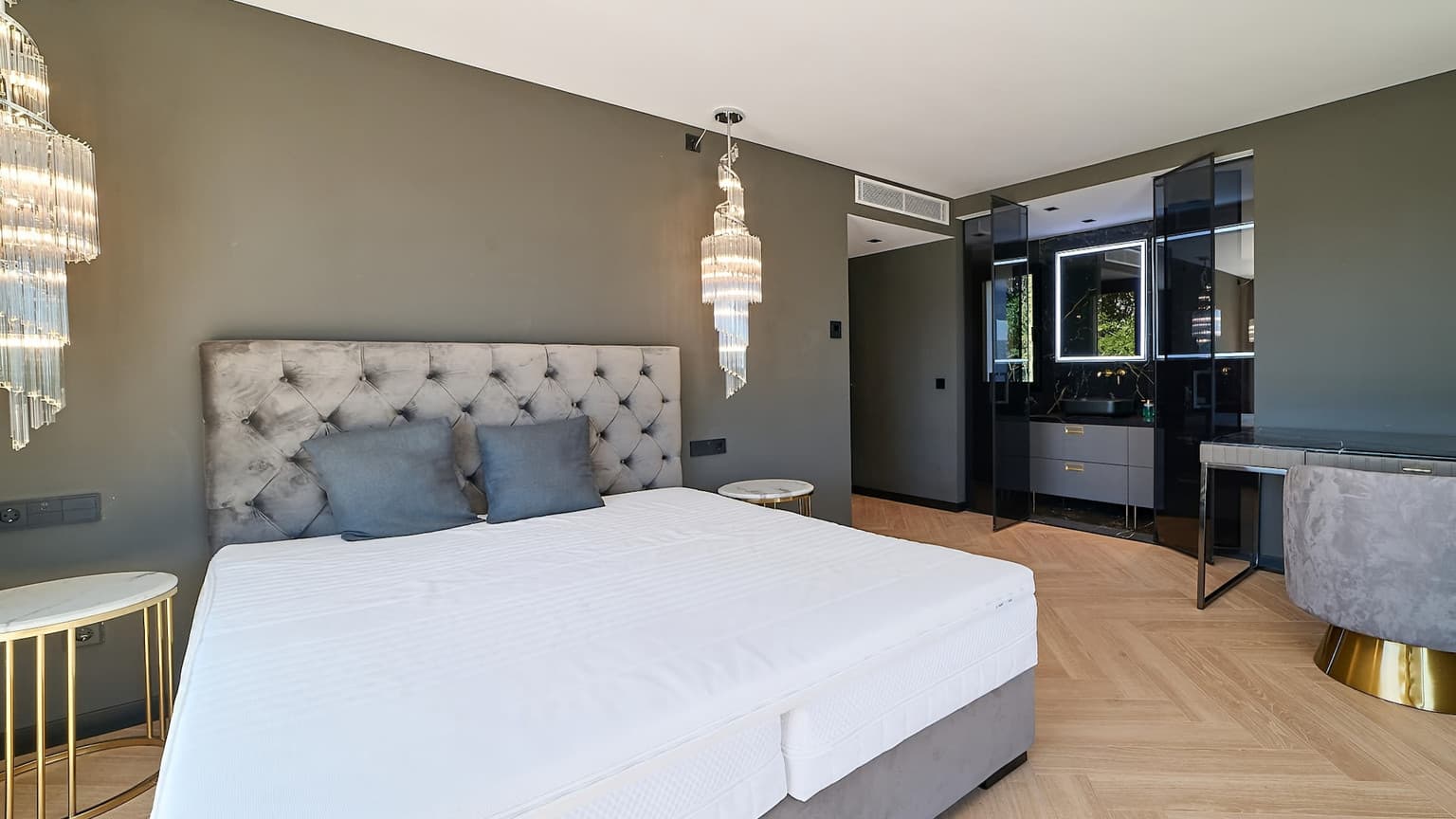 For Sale Villa with Sea View Santa Ponsa - Gallery image 20