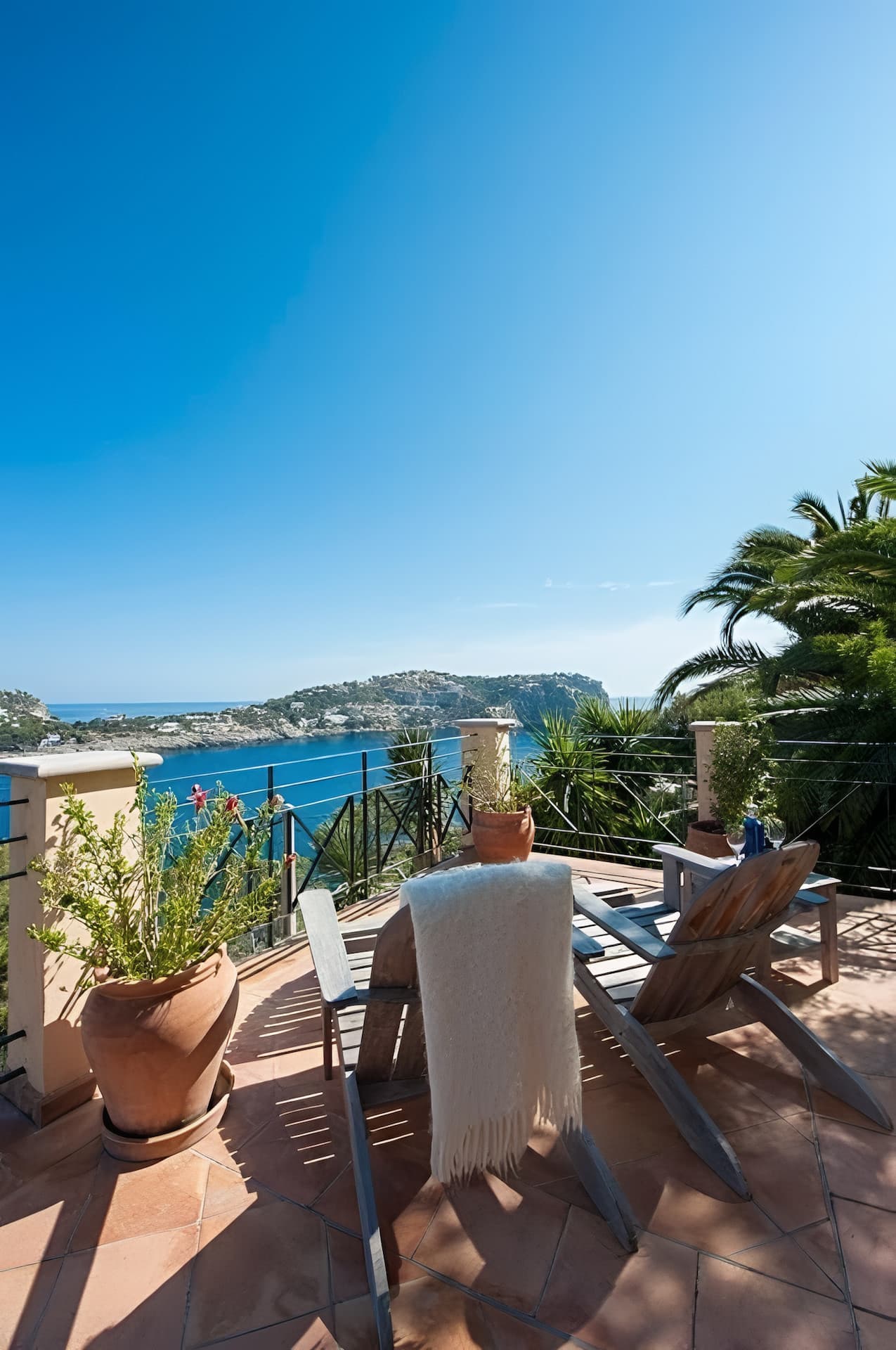 Spacious Five Bedroom Villa with Sea View Port d'Andratx - Gallery image 22