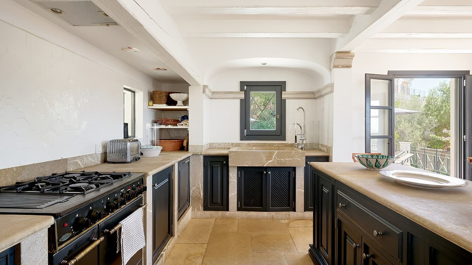 Spacious Five Bedroom Villa with Sea View Port d'Andratx - Gallery image 25