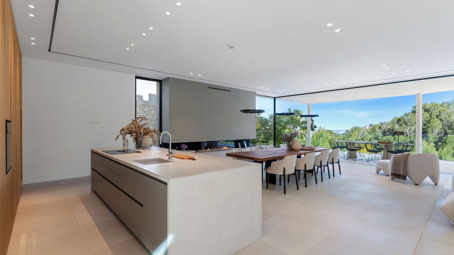 Modern Son Vida Villa with Sea View Gym Pool - Gallery image 18