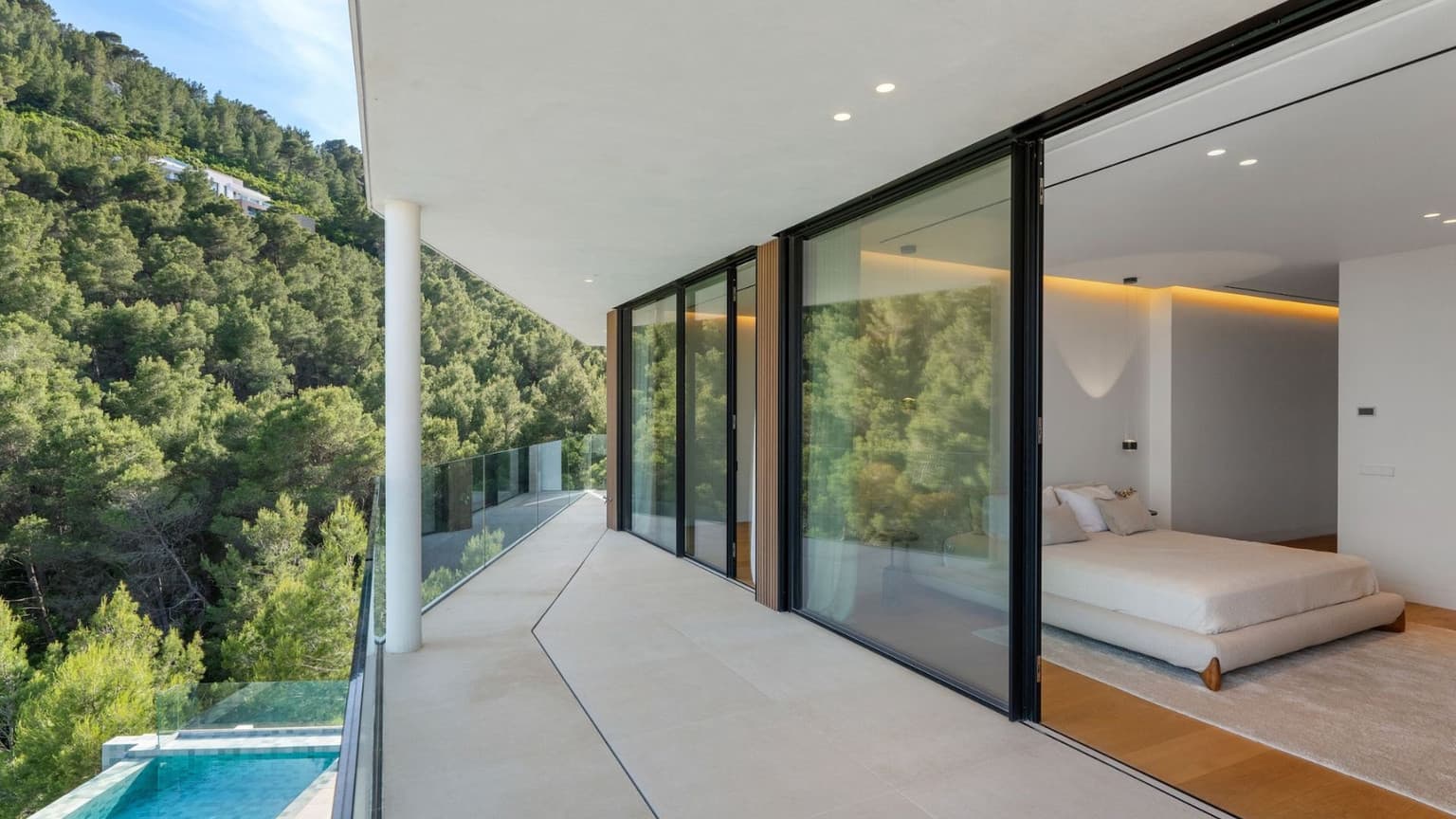 Modern Son Vida Villa with Sea View Gym Pool - Gallery image 3