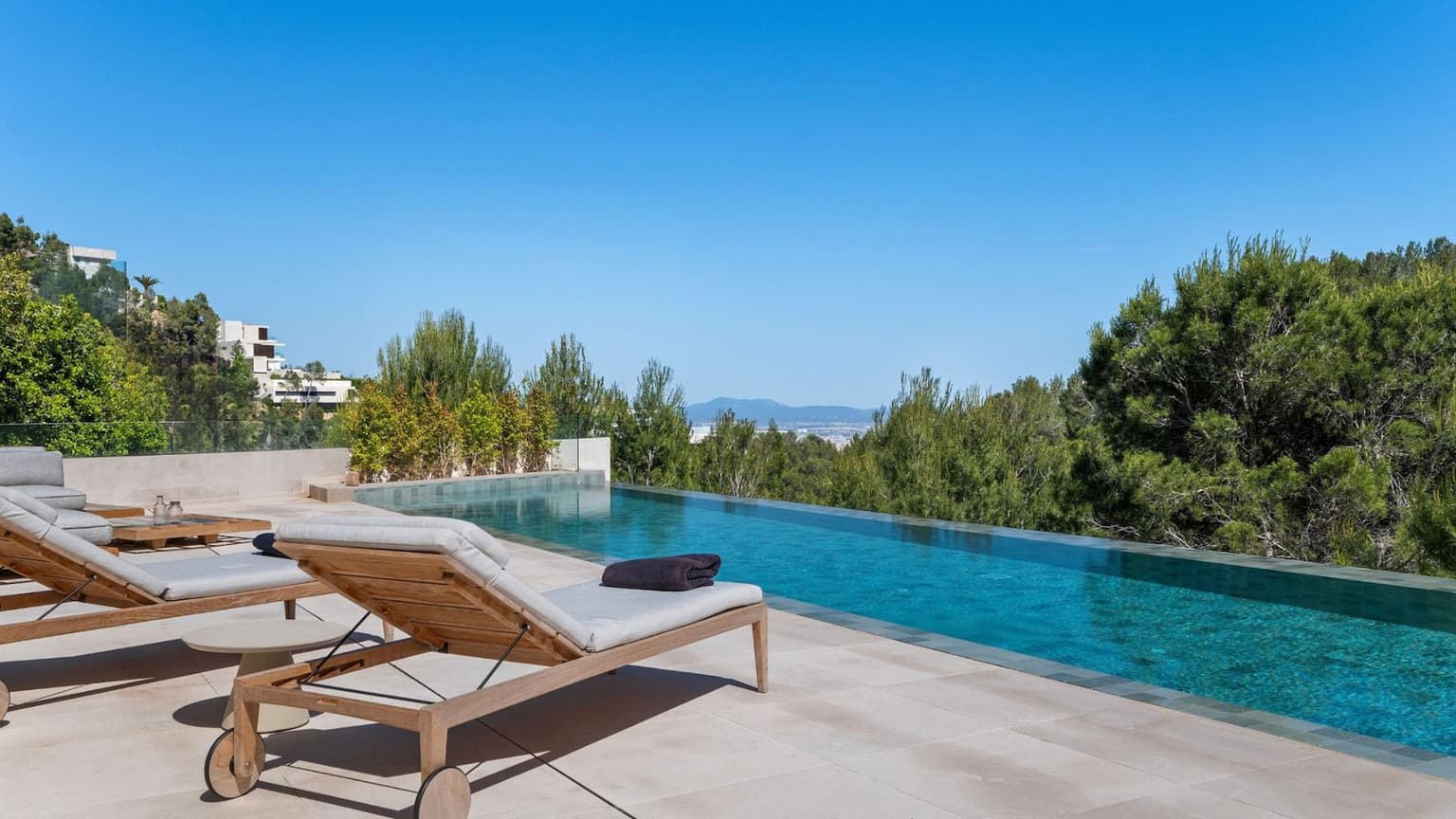 Modern Son Vida Villa with Sea View Gym Pool - Gallery image 10