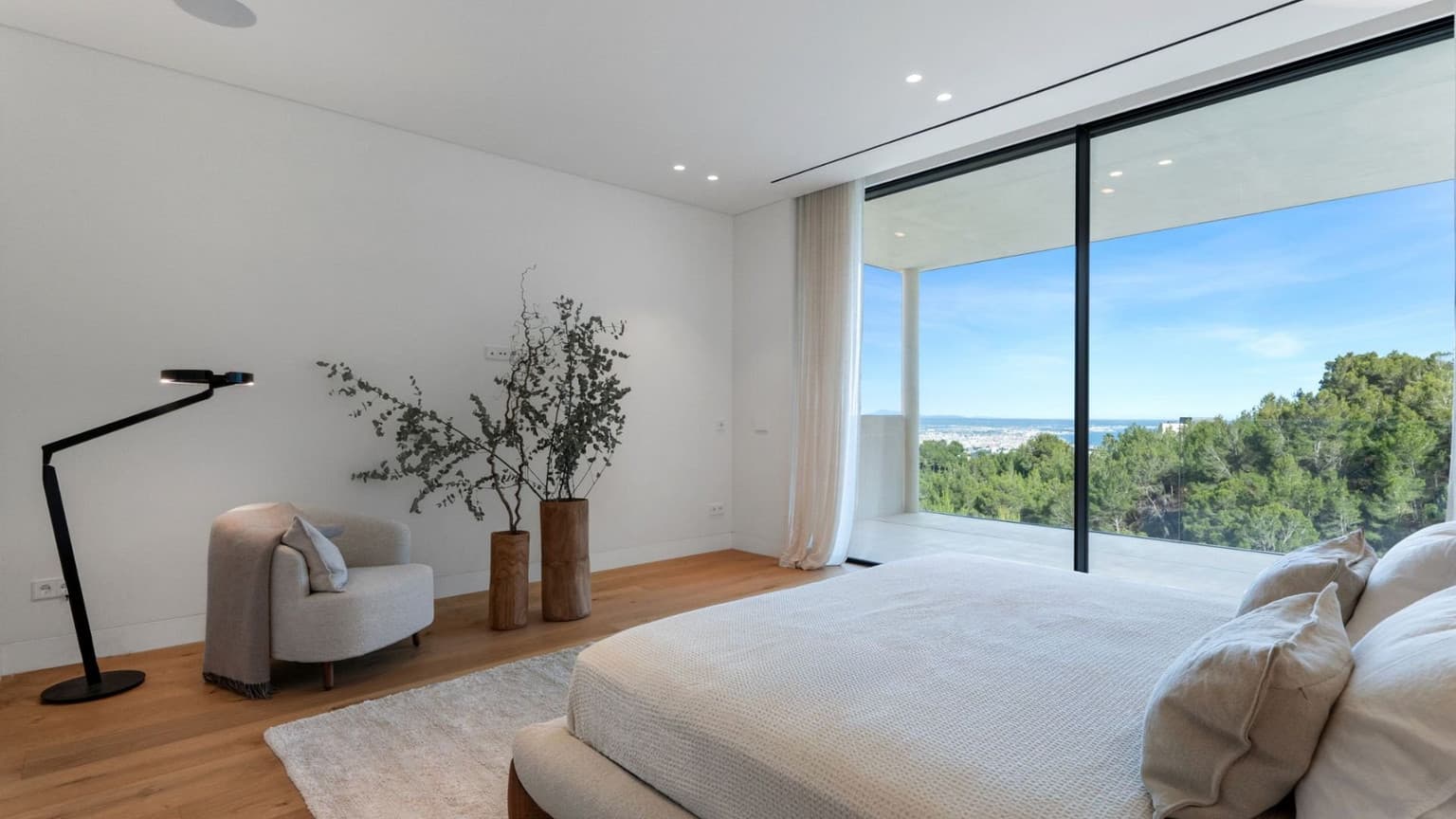 Modern Son Vida Villa with Sea View Gym Pool - Gallery image 19